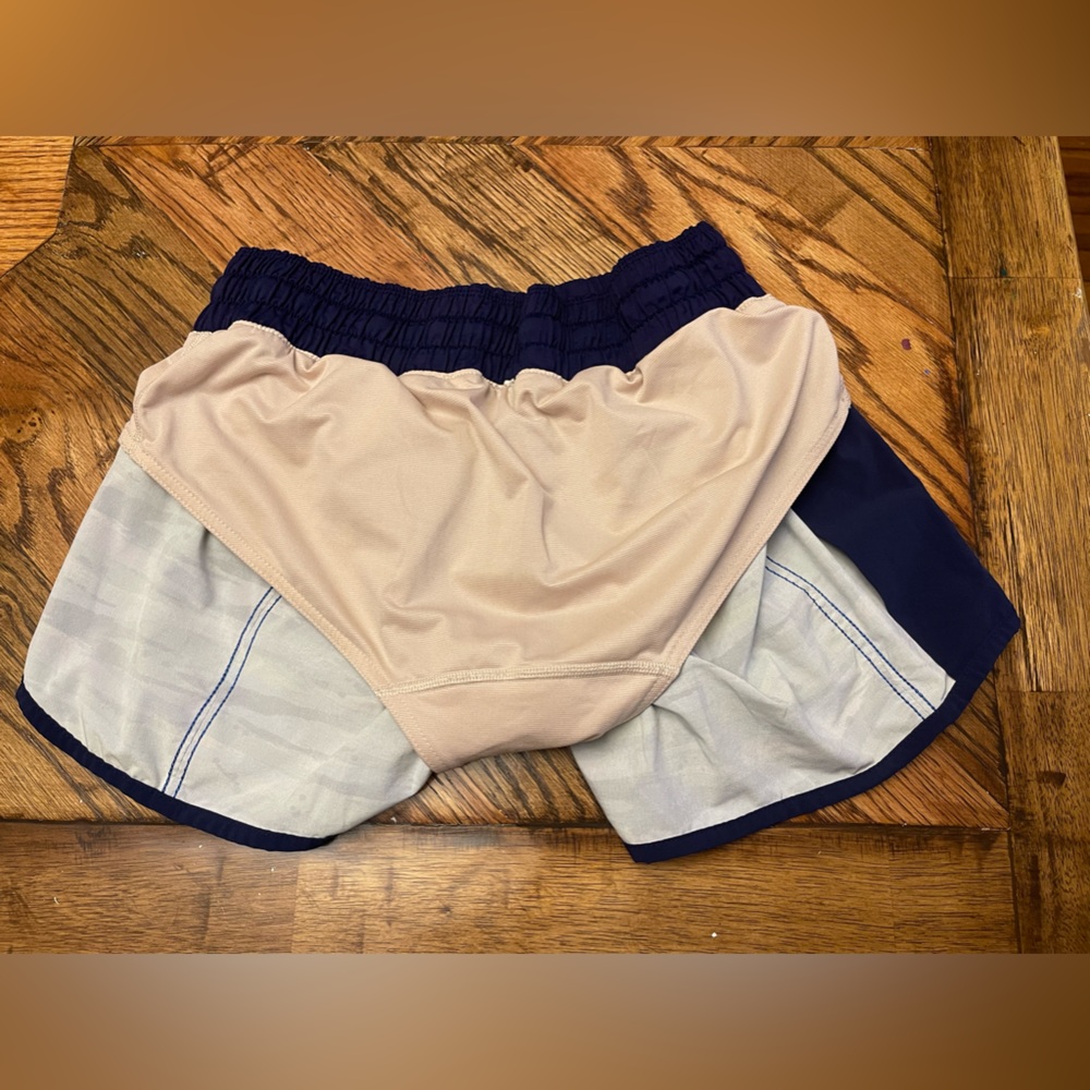 Lululemon Multi Color Tracker Shorts-Size 8 - image 5